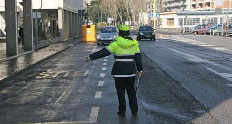 Mestre: racconta su Facebook di guidare senza patente, fermato dalla Polizia