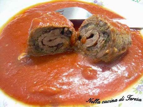 INVOLTINI DI CARNE AL SUGO