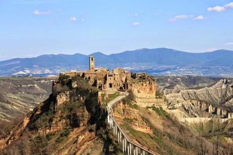 Civita di Bagnoregio, storia e leggende della città che muore