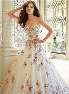 Chic Delicate A Line Spaghetti Straps Appliques Wedding Dress