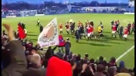 (VIDEO)FC United Of Manchester fams celebrate with players 3 - 1 win in FA Thropy vs AFC Fylde #FCUM #thisisfootball