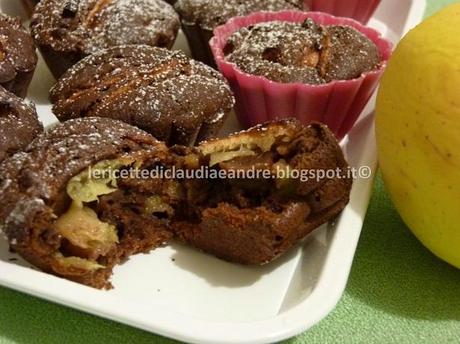 Muffin alle mele con cacao e profumo di cannella