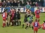 (VIDEO)Kung Eric Cantona contro tifoso Crystal Palace. gesti ''fair play'' famosi sempre
