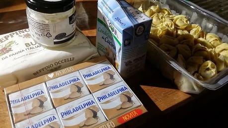 piatto della Festa con il trucco: tortellini alla salsa di Tartufo