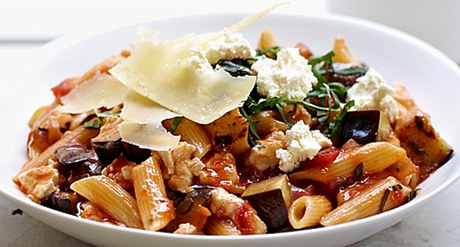 Pasta con le melanzane