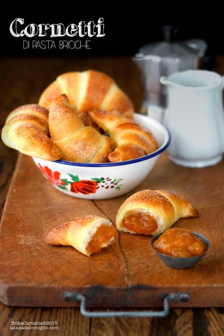 Cornetti di pasta brioche