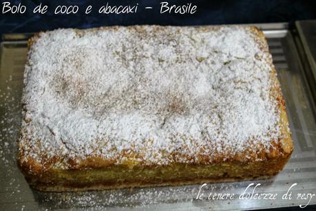 Bolo de coco e abacaxi - dolce di cocco ed ananas