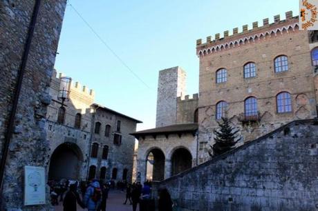 Una passeggiata a San Gimignano