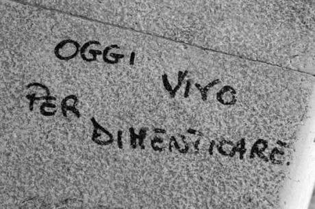 oggi-vivo-per-dimenticare