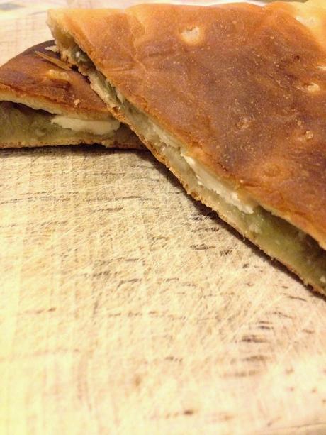 Calzone puntarelle e ricotta