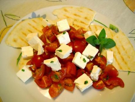 Caprese con feta