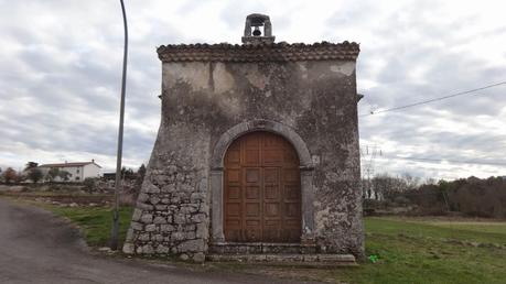 CASTELNUOVO PARANO (FR). Una domenica pomeriggio di gennaio in Ciociaria, alla ricerca di una chiesetta di campagna del XVII° secolo.