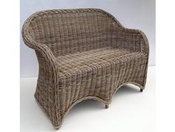 Classico divano in rattan naturale