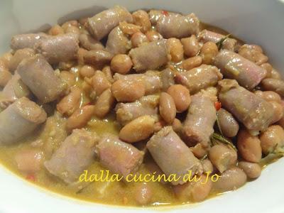 Fagioli Billò e salsicce, con polenta