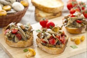 |⇨ Bruschette ai funghi trifolati