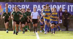 Maria Beatrice scende in campo per arbitrare una partita del settore giovanile (rugbychepassione.com)