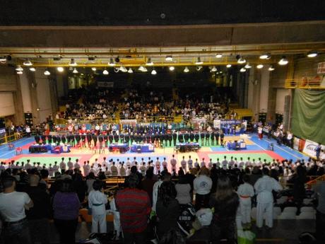 PAVIA. La due giorni del Campionato regionale di karate al Palaravizza, sognando i Campionati italiani di Montecatini.