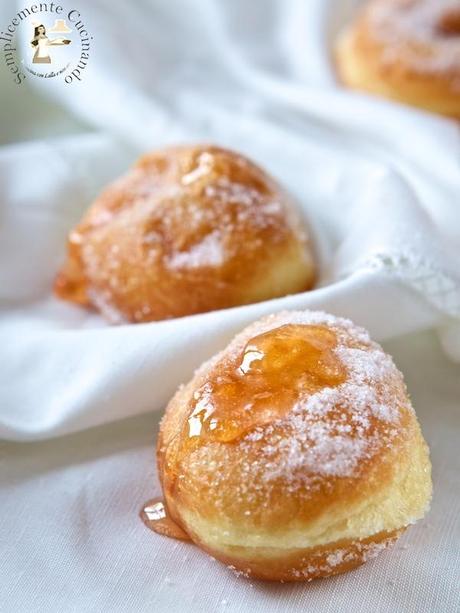 krapfen con la marmellata 