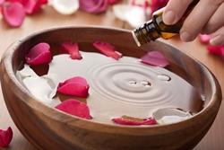 L'olio di origano si può usare anche per l'aromaterapia