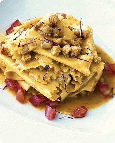 Taccole al ragù di coniglio e zafferano di L’Aquila