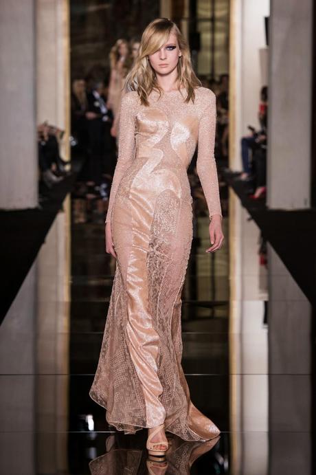 PFW: Atelier Versace apre la settimana della moda a Parigi