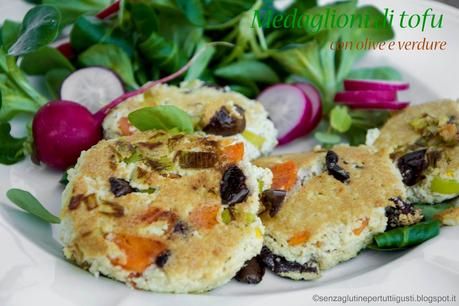 Medaglioni di tofu alle olive e verdure senza glutine