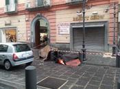 Torre Greco, maltempo cadere calcinacci centro cittadino