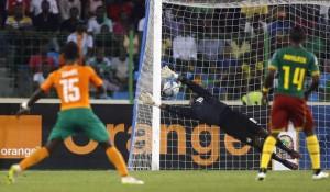 Gradel in gol contro il Camerun