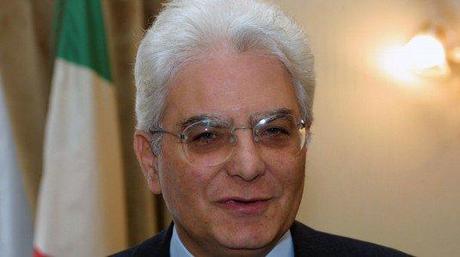 Mattarella è il nuovo Presidente: Renzi ricompatta il PD e isola Forza Italia