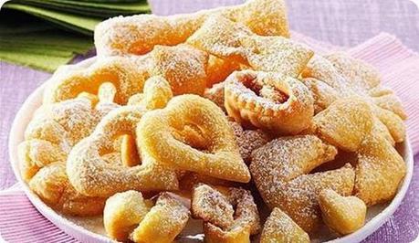 Chiacchiere fatte in casa ecco come prepararle