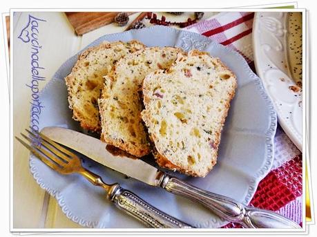 Cake con salametto di Varzi e zucchine scure / Cake with Salametto Varzi and zucchini dark