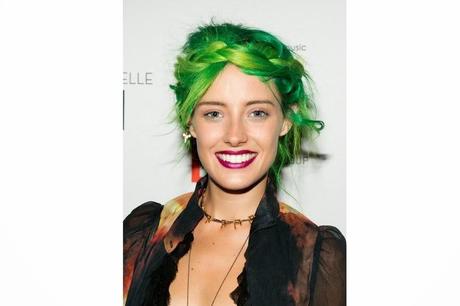 tendenza capelli verdi acconciature  mariafelicia magno fashion blogger mariafelicia magno colorblock by felym blog di moda blog di moda italiani blogger italiane fashion bloggers italy green hair 