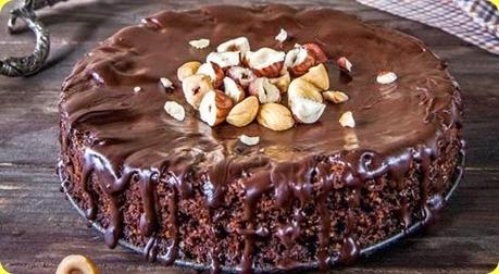 Torta caprese con le nocciole