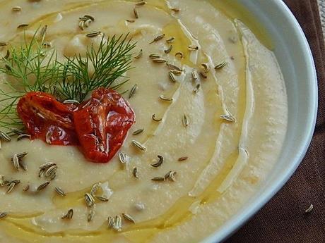 Zuppa di sedano rapa e finocchio