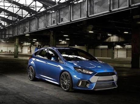 Ford svela la nuova Focus RS: oltre 320 cavalli e trazione