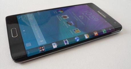 x-samsung-galaxy-note-edge-foto-6