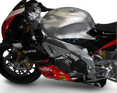 Aluminum Tank for Aprilia RSV4