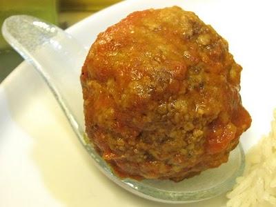 E' PRIMAVERA IN OGNI MIO ANGOLO DI PELLE - POLPETTE DI CARNE AL SUGO - SAUCY MEATBALLS