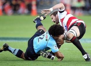 I Crusaders terremotano i Waratahs