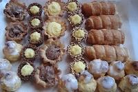 PASTICCINI: CANNOLI ALLA CREMA