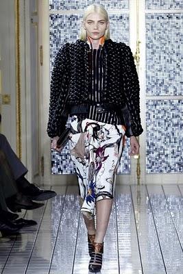 Balenciaga: F/W 2011-2012 Paris Fashion Week