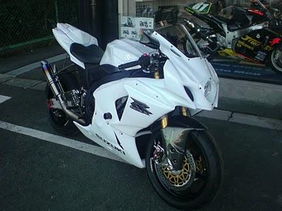 Suzuki GSX-R 1000 K9 #1 by Kenz Sports