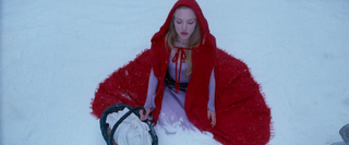 Red Riding Hood: la versione sensuale e gotica di Cappuccetto Rosso