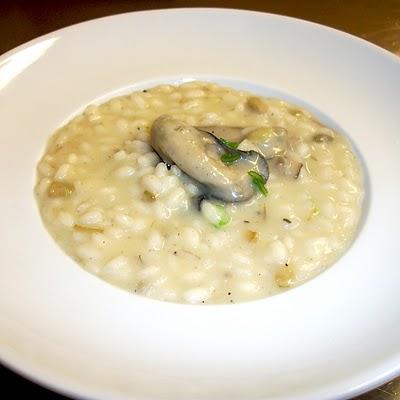 Risotto ostriche, carciofi e parmigiano