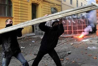 Le rivolte in Croazia e  i 'Fejsbukovci'. Un giovane leader e Facebook per far cadere il governo