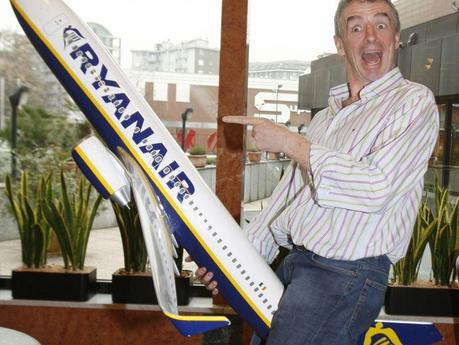 Voli Italia New York a 10 euro, la Ryanair straccia il mercato