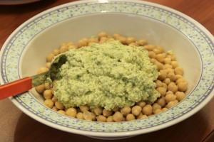 |⇨ Insalata di ceci al pesto di salvia