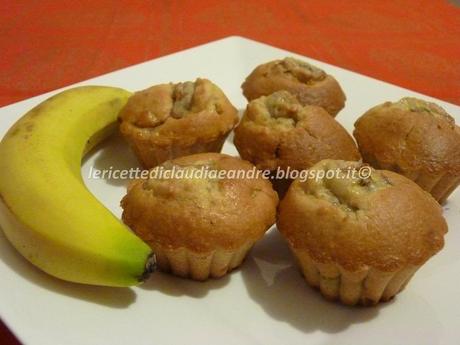 Muffin agli arachidi, nocciole e banane