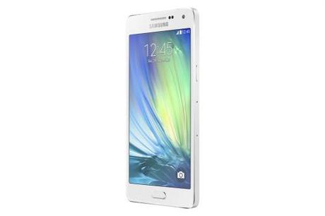 Samsung European Forum 2015: tutte le novità presentate Samsung Galaxy A3_white