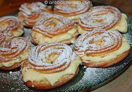 Zeppole al Forno con Crema Diplomatica